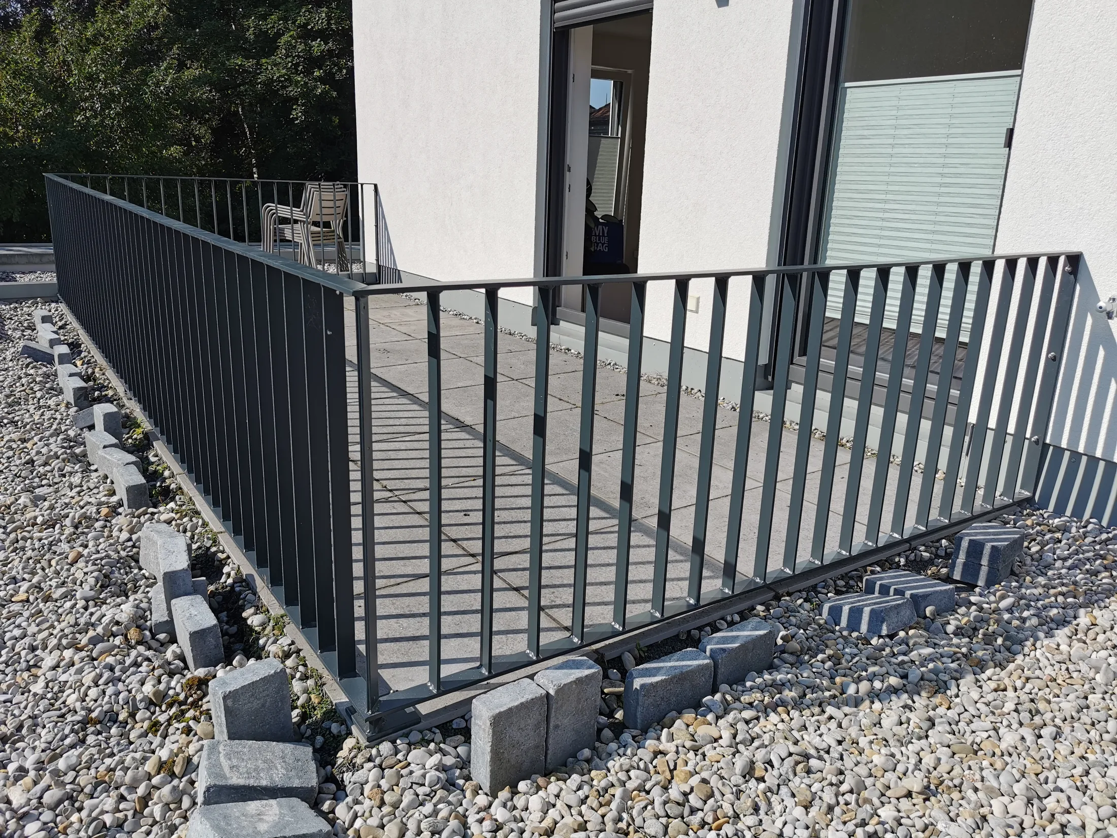 Flachstabgeländer Pulverbeschichtet Dachterrasse Bild 2