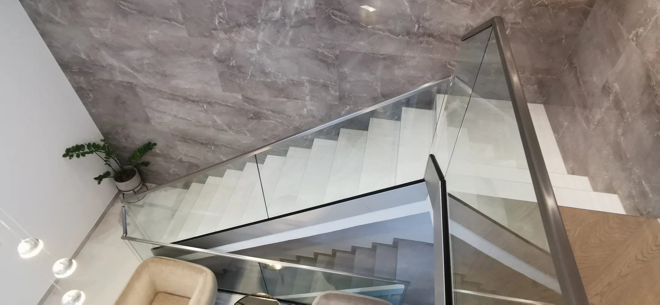 Ganzglas Geländer exklusiv Bild 2