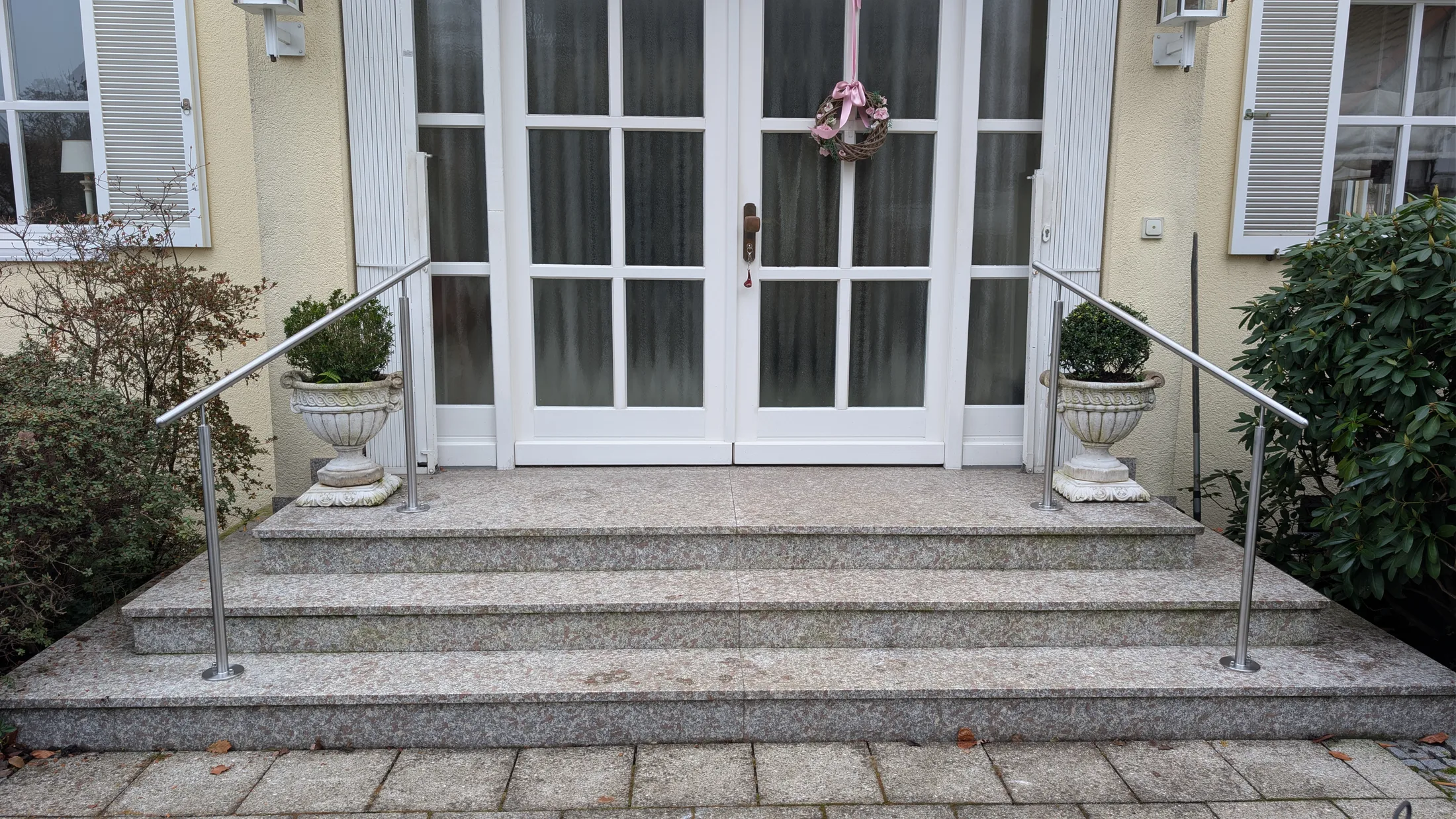 Handlauf für Eingangsbereich Edelstahl Bild 2