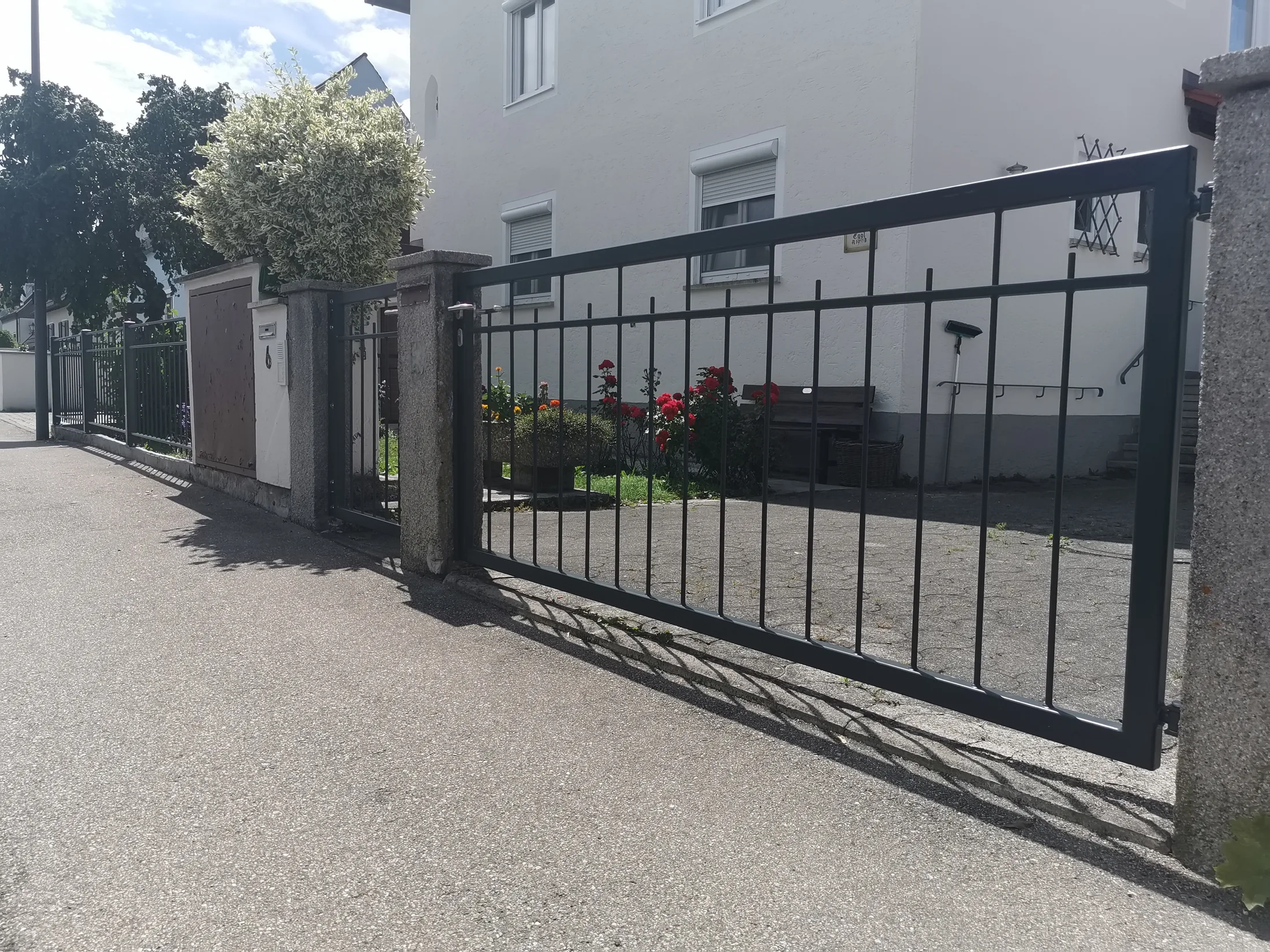 Garten Türe und Tor Feuerverzinkt Pulverbeschichtet Bild 2