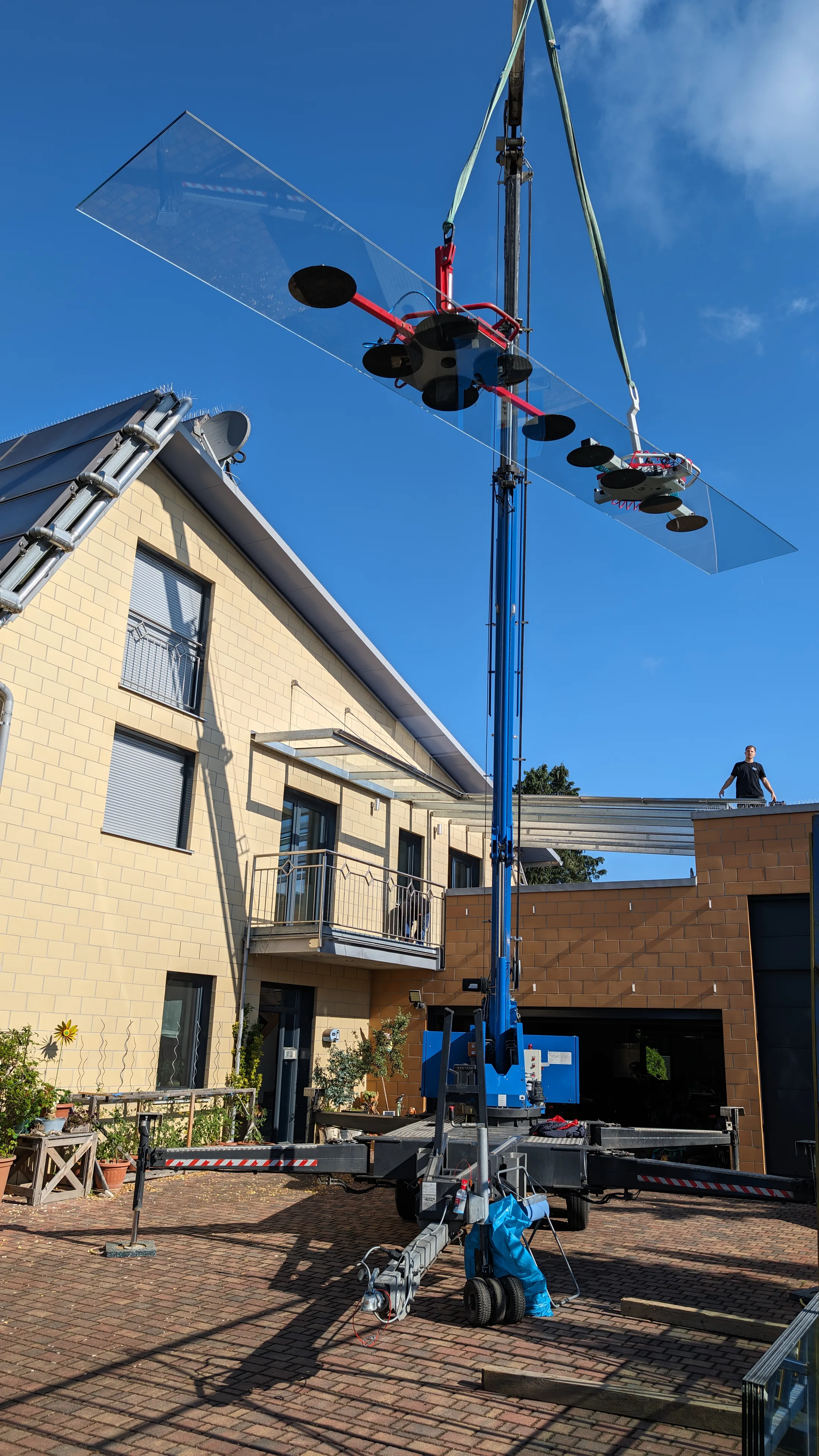Terrassen Glas Überdachung 7 Meter lange Glasscheiben am Stück Bild 5