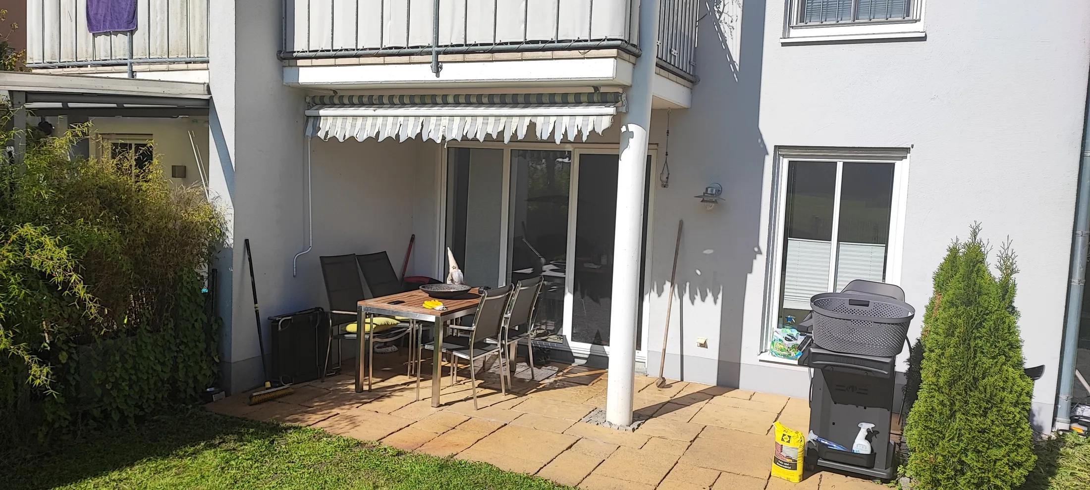 Terrassen Überdachung Stahl Feuerverzinkt Verbundsicherheitsglas vorher nacher Bild 2